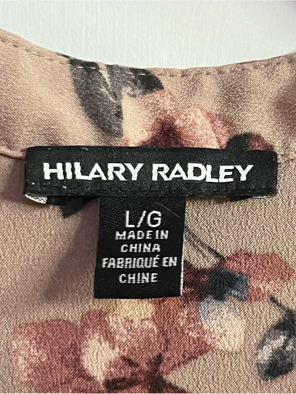 SZ-L Hilary Radley Long Sleeve Blouse
Fall Colours. Wear To Work